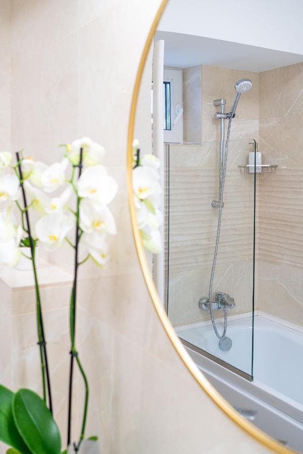 Style And View Bucharest City Center Aparthotel Exteriör bild